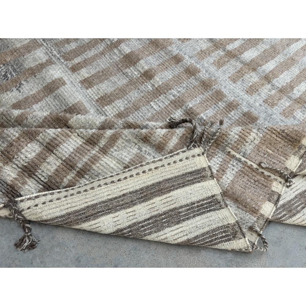Handmade Moroccan style Rug, 100% Natural Wool. Modern Beni Ourain Carpet