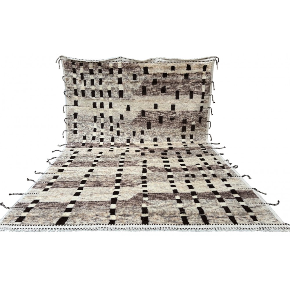 Modern Moroccan Berber Beni Ourain design Rug. 100% Wool. Custom Options Available