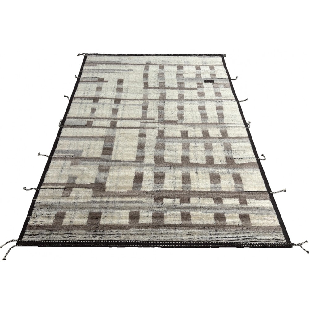 Beni Ourain Design Rug. Moroccan Design Carpet. 100% Wool. Custom Options Available