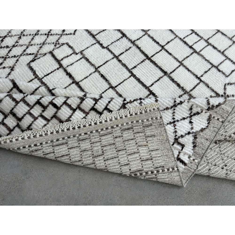 Contemporary Moroccan style Handmade Rug. 100% Natural Wool. Custom Options Available