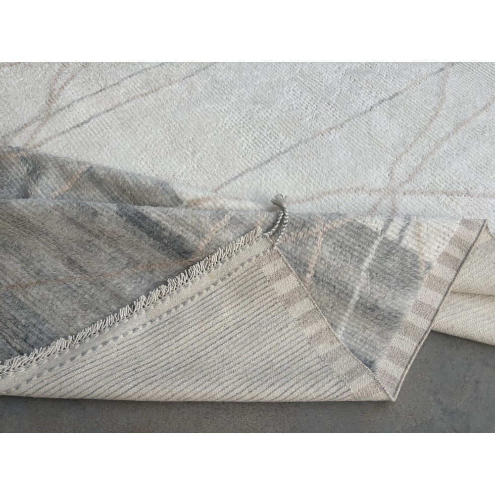 Handmade Moroccan style Rug. 100% Natural Wool. Modern Beni Ourain Carpet