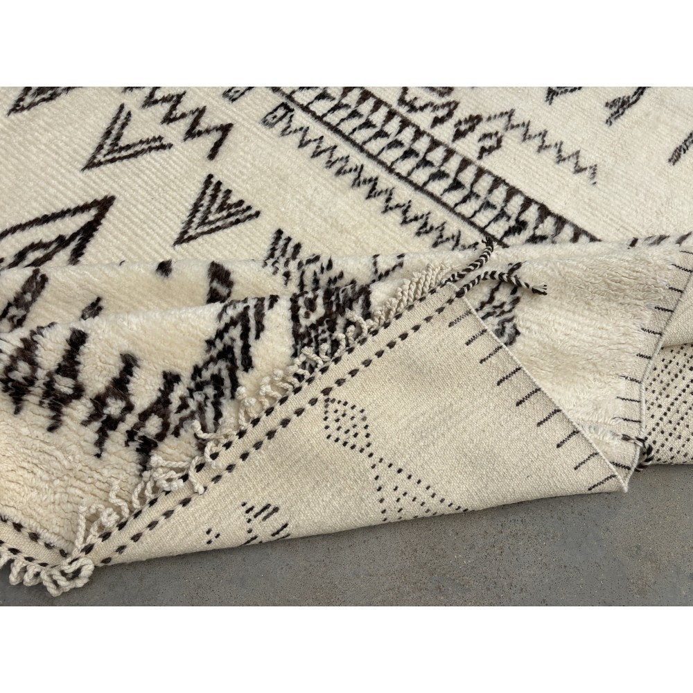 Modern Handmade Moroccan style Rug. 100% Natural Wool. Custom Options Available