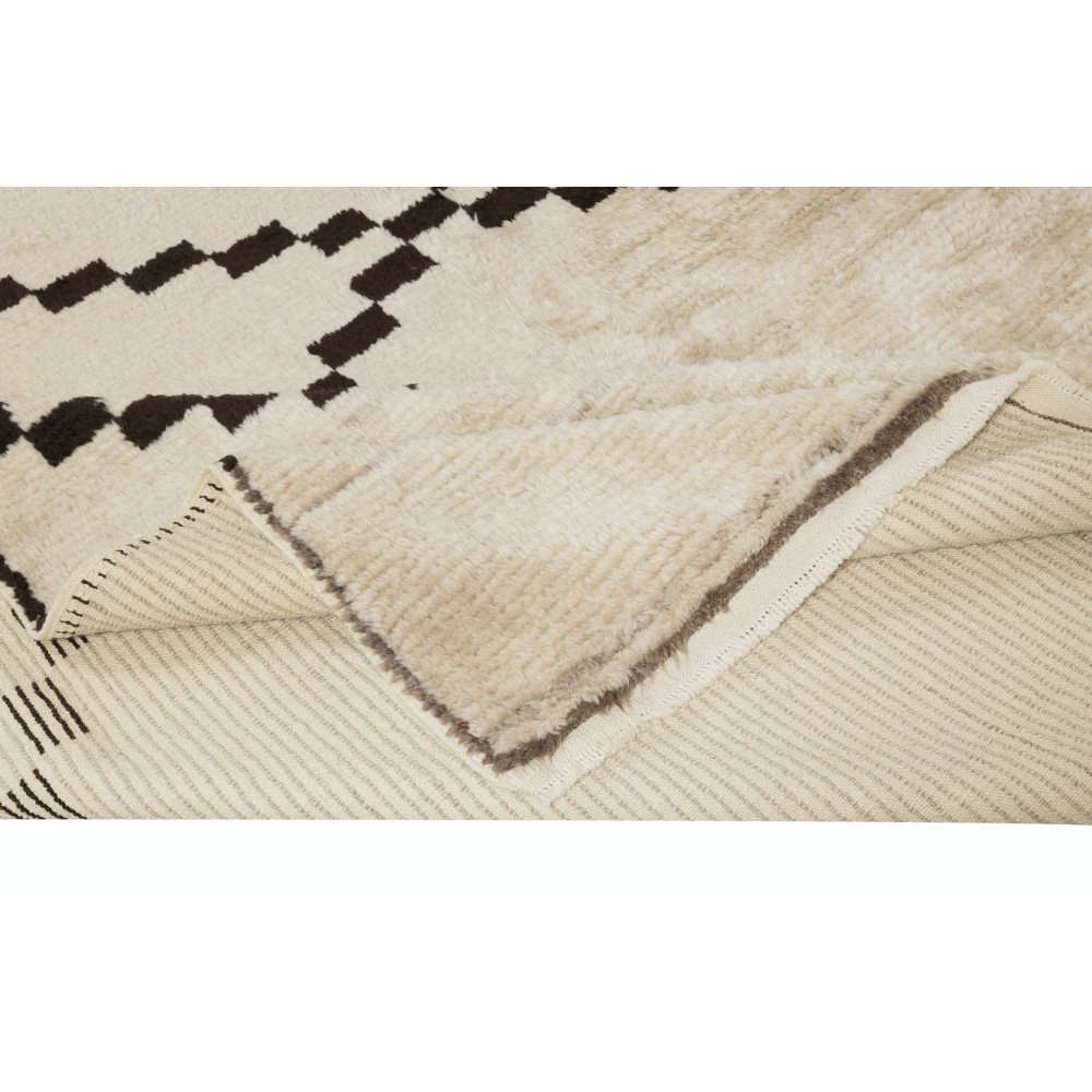 Contemporary Moroccan Berber Tulu Rug. 100% Natural Wool. Handknotted Beni Ourain Carpet