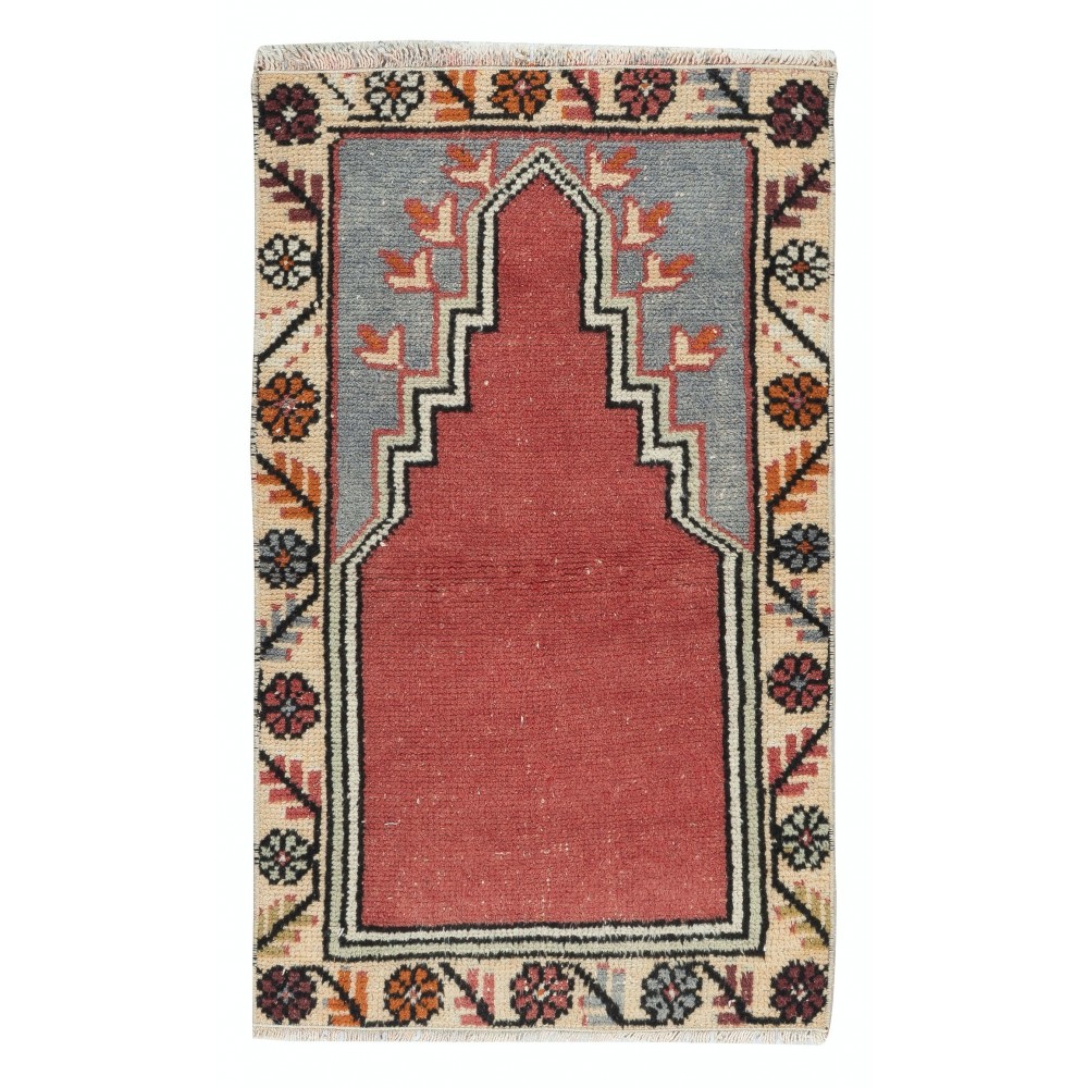 Small Handmade Rug, Vintage Turkish Prayer Rug, Decorative Prayer Mat