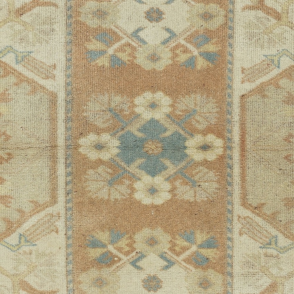 Vintage Handmade Milas (Melas) Accent Rug Made of 100% Wool