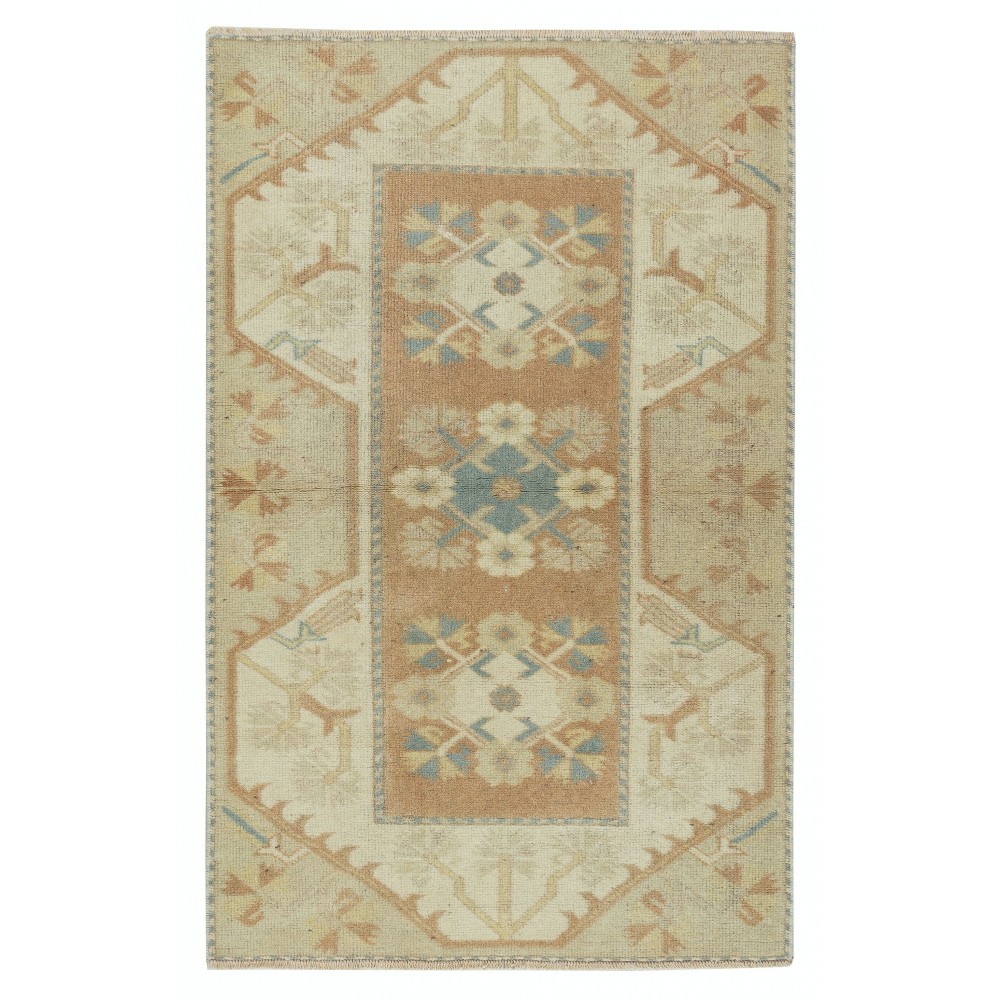 Vintage Handmade Milas (Melas) Accent Rug Made of 100% Wool