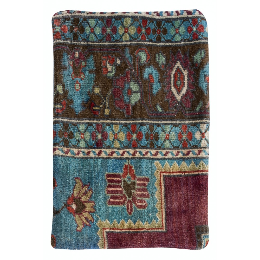 Vintage Toss Pillow Cover. Decorative Handmade Turkish Rug Cushion Cover
