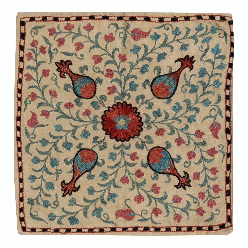 100% Silk Cushion Cover. Embroidered Pillowcase. Uzbek Throw Pillow. Modern Lace Pillow