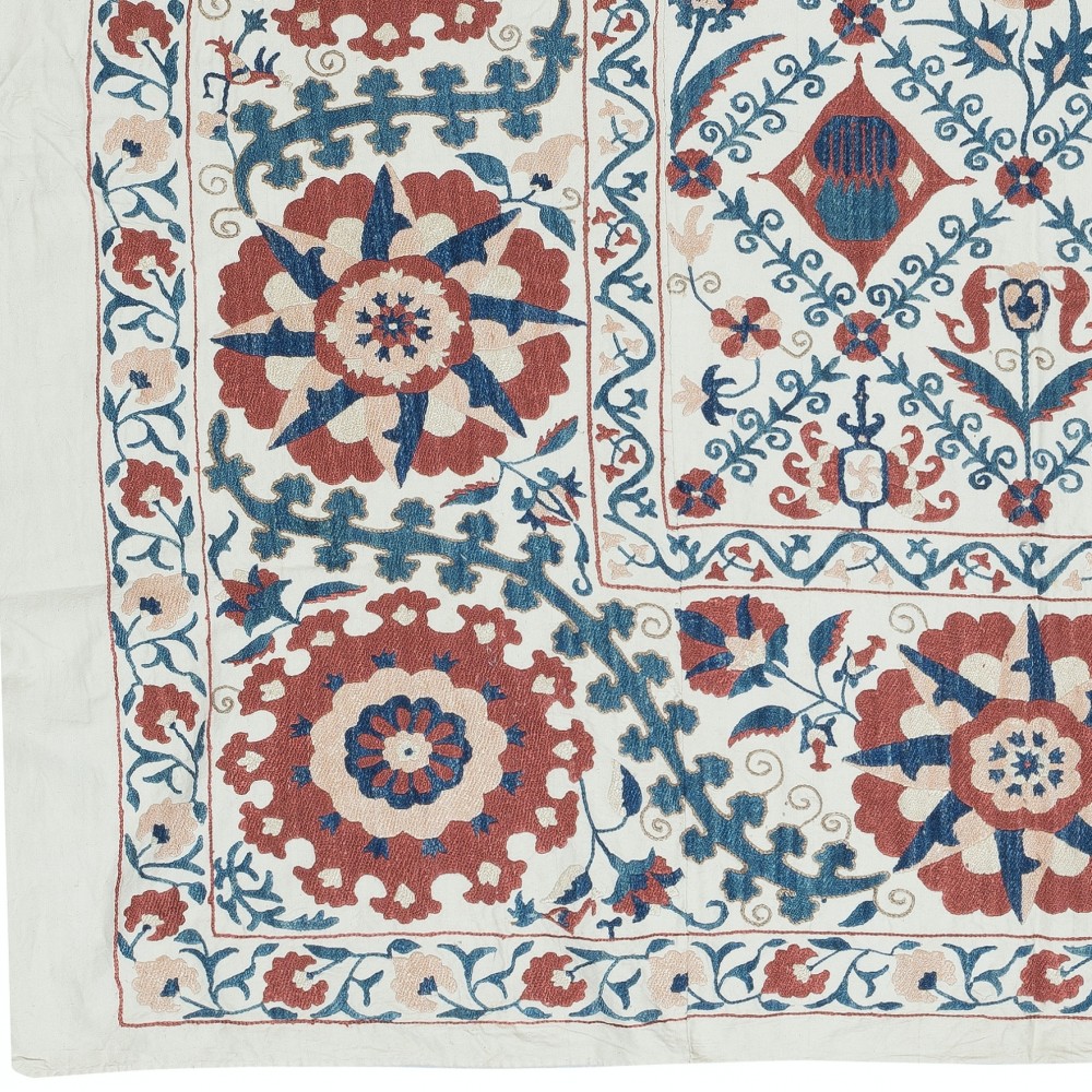 Hand Embroidered Silk Wall Hanging. Modern Tablecloth. Decorative Bed Cover. New Sofa Throw