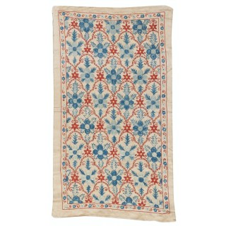 100% Silk Wall Hanging. Modern Wall Decor. Embroidered Tablecloth. New Throw