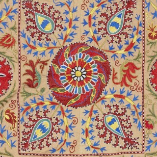 Silk Hand Embroidery Wall Hanging. New Bed Cover. Decorative Tablecloth. New Throw Silk Hand Embroidery Wall Hanging. New Bed Cover. Decorative Tablecloth. New Throw
