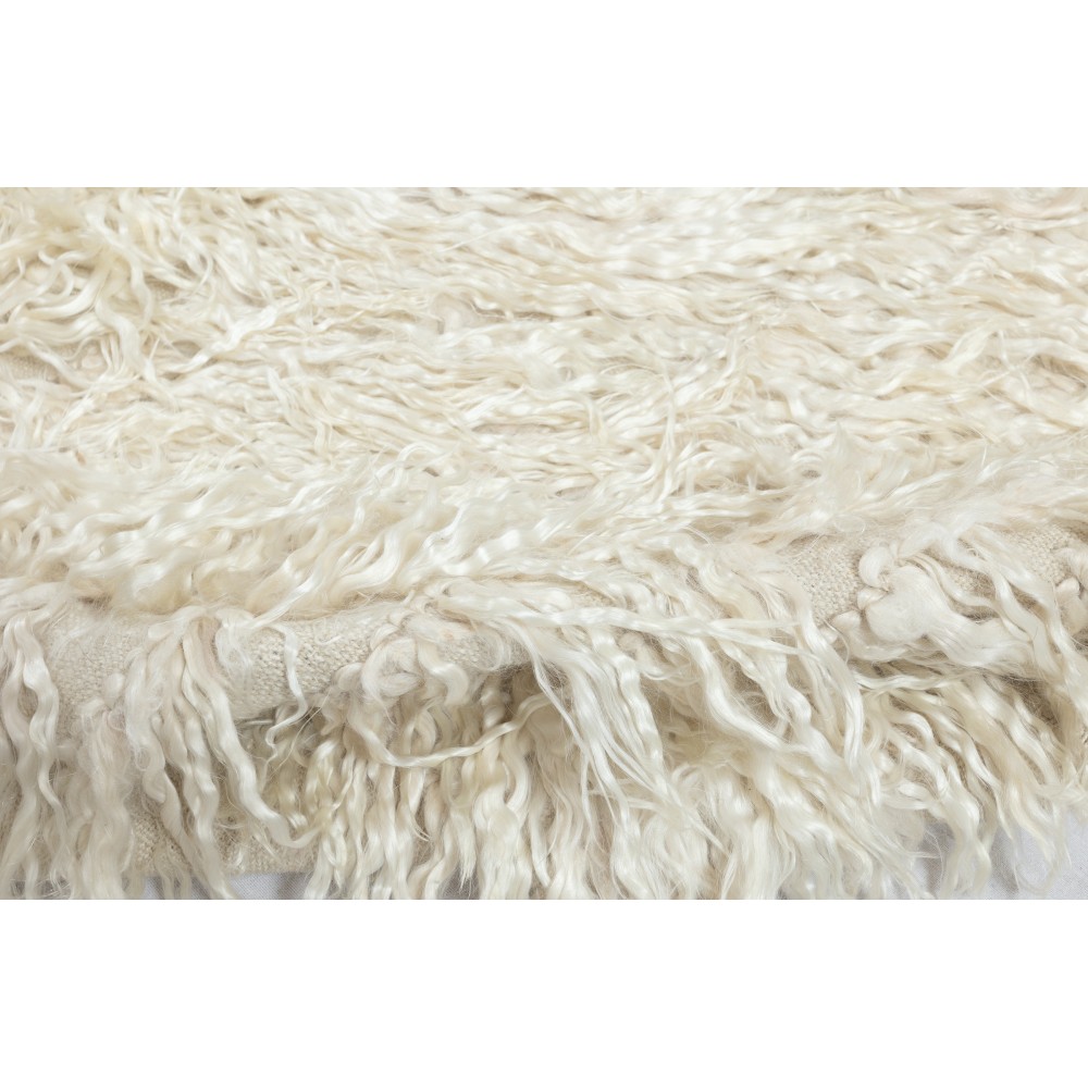 Vintage Handmade Shag Pile Rug Made of Natural Beige Mohair Wool Vintage Handmade Shag Pile Rug Made of Natural Beige Mohair Wool