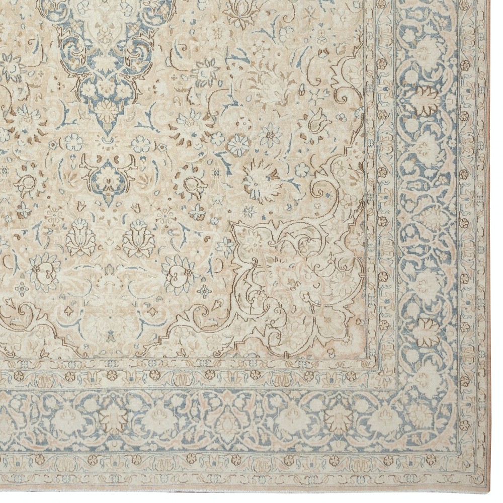 One of a kind Vintage Turkish Area Rug. Hand-knotted Beige Large Carpet for Rustic, Country & Farmhouse Decor One of a kind Vintage Turkish Area Rug. Hand-knotted Beige Large Carpet for Rustic, Country & Farmhouse Decor
