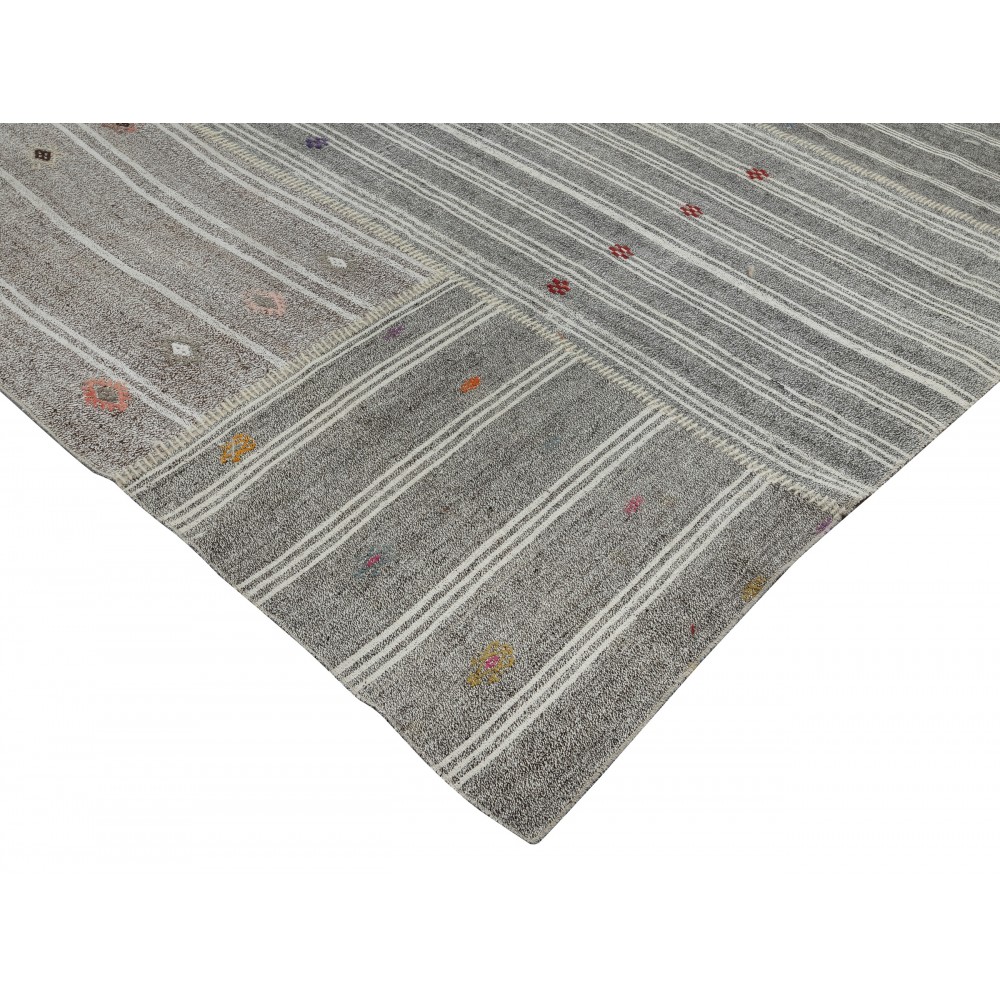 Adjustable Vintage Gray Kilim Rug. Cotton & Goat Hair. Oversize Carpet Adjustable Vintage Gray Kilim Rug. Cotton & Goat Hair. Oversize Carpet