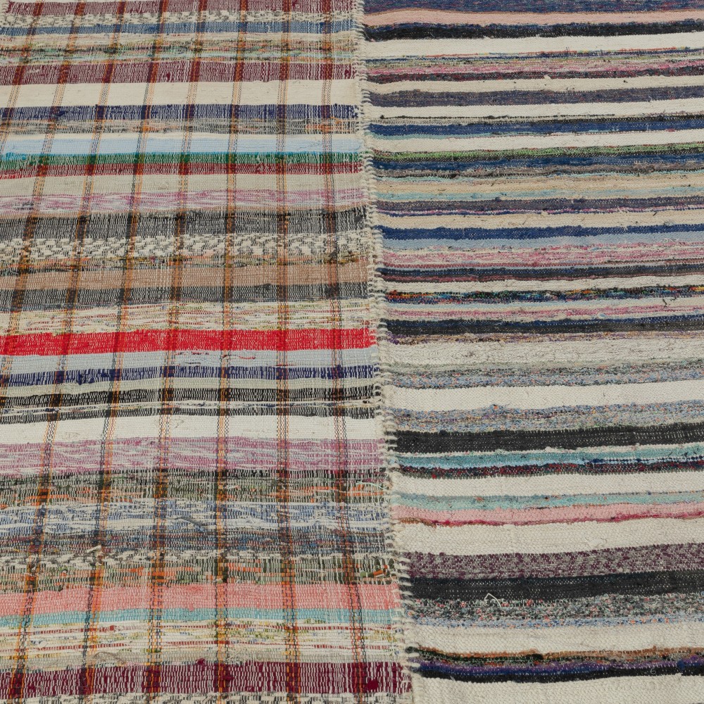 Adjustable Vintage Oversize Rag Rug. Handmade Striped Kilim. Multicolor Cotton Carpet Adjustable Vintage Oversize Rag Rug. Handmade Striped Kilim. Multicolor Cotton Carpet
