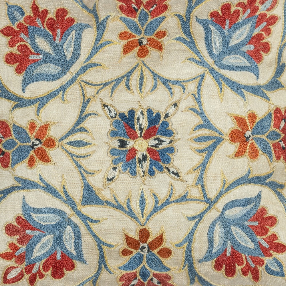 100% Silk Cushion Cover. Traditional Throw Pillow. Hand Embroidered Accent Pillow 100% Silk Cushion Cover. Traditional Throw Pillow. Hand Embroidered Accent Pillow