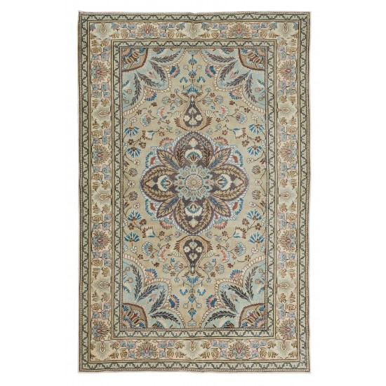 Elegant Vintage Handmade Wool Area Rug from Central Anatolia Elegant Vintage Handmade Wool Area Rug from Central Anatolia