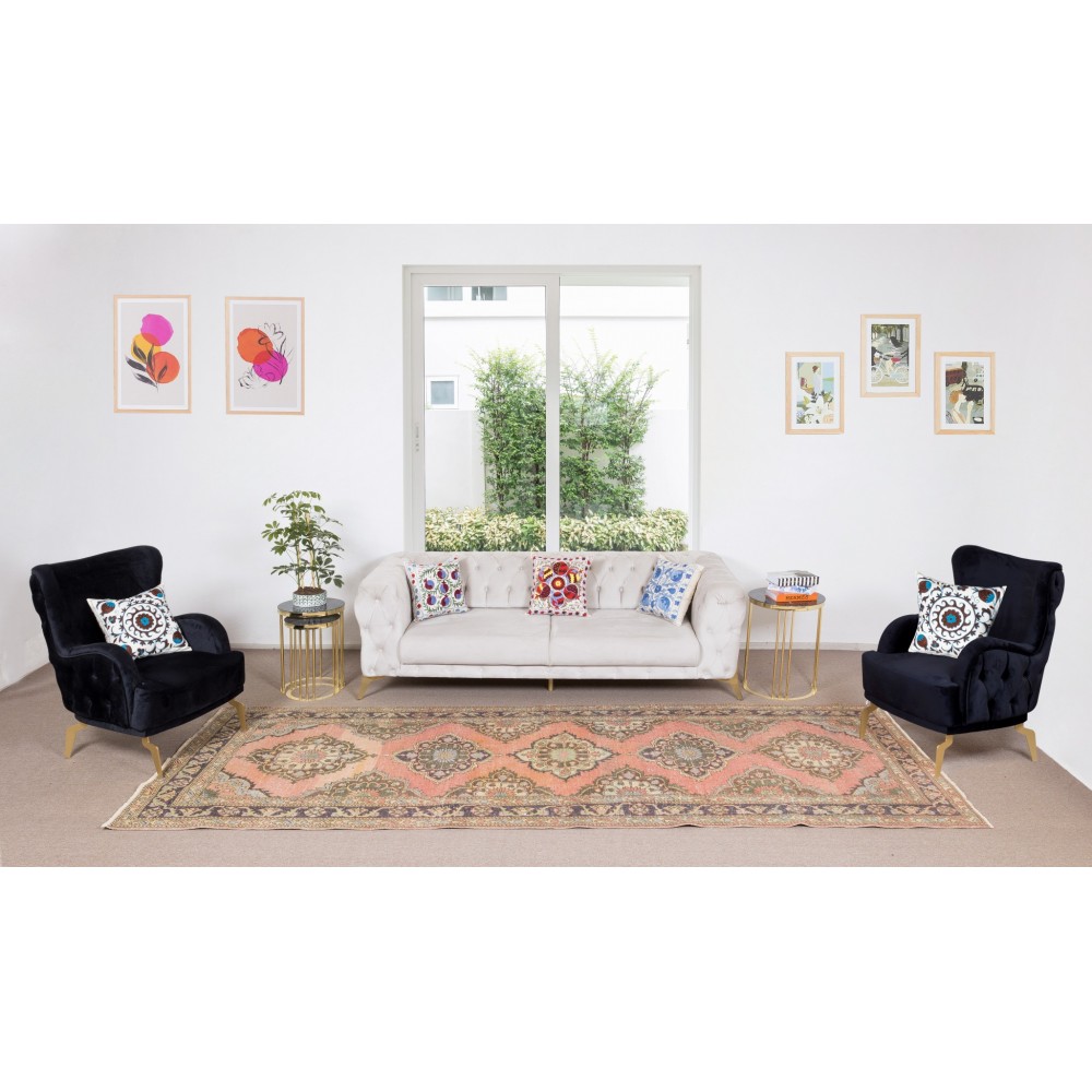 Traditional Hand Knotted Turkish Wool Runner. Vintage Geometric Pattern Rug for Hallway