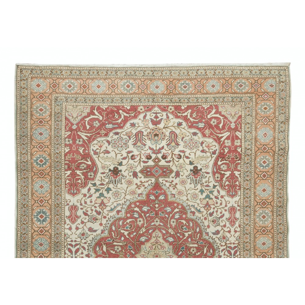 Fine Vintage Turkish Kysari - Kayseri Rug with Medallion Design, 100% Wool