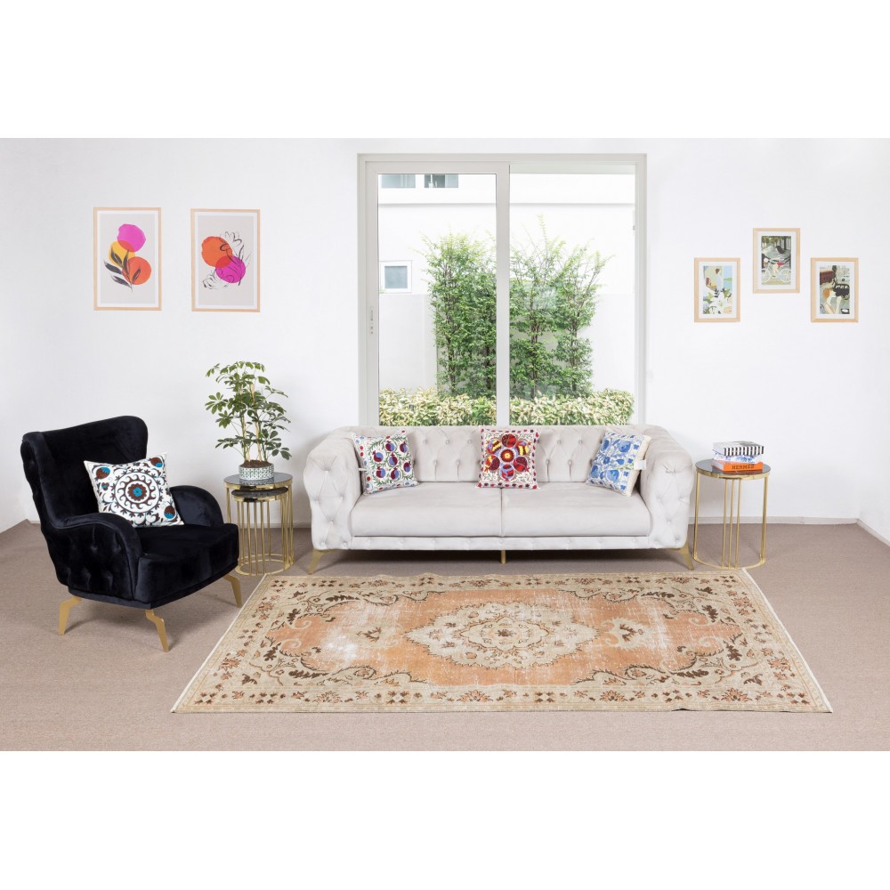 Vintage Handmade Turkish Wool Area Rug with Medallion Design