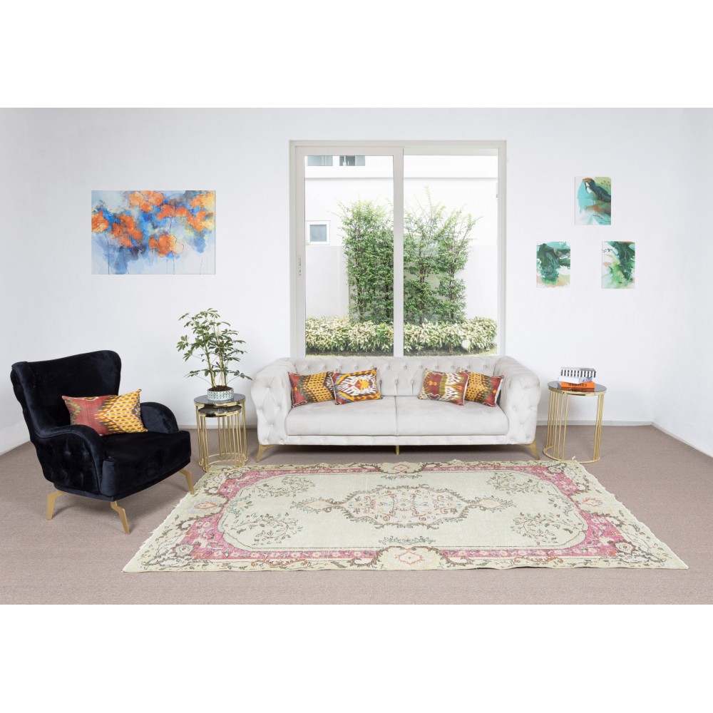 Vintage Handmade Medallion Design Turkish Wool area Rug for Living Room Decor