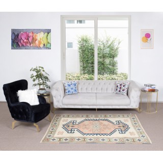 Contemporary Handmade Turkish Area Rug. 100% Wool, Natural Dyes, Modern Geometric Design Carpet