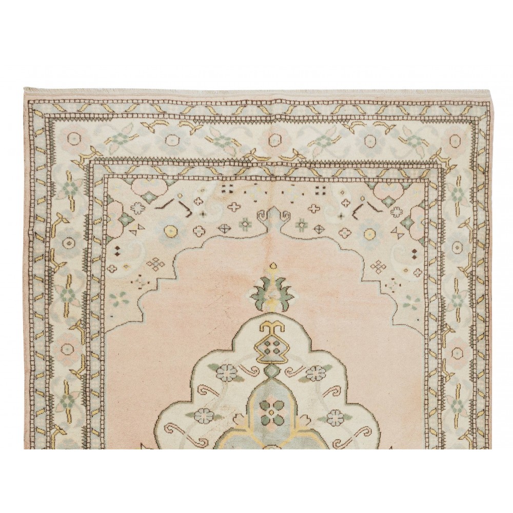 Hand Knotted Turkish Rug with Medallion Design, 100% Wool
