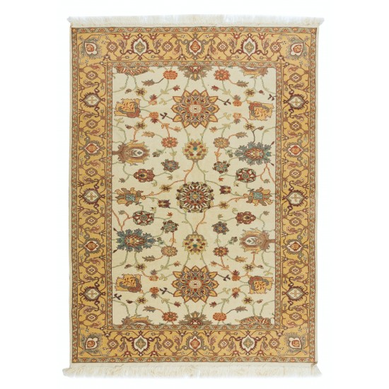 Hand Knotted Turkish Floral Rug, Vintage Authentic Carpet Hand Knotted Turkish Floral Rug, Vintage Authentic Carpet
