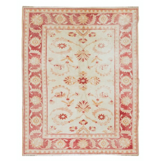 Handmade Vintage Floral Pattern Turkish Wool Area Rug, Ideal for Home and Office Decor Handmade Vintage Floral Pattern Turkish Wool Area Rug, Ideal for Home and Office Decor