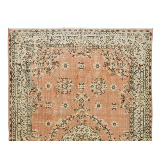 Hand-Knotted Vintage Turkish Rug in Red & Beige, Medallion Design Carpet Hand-Knotted Vintage Turkish Rug in Red & Beige, Medallion Design Carpet