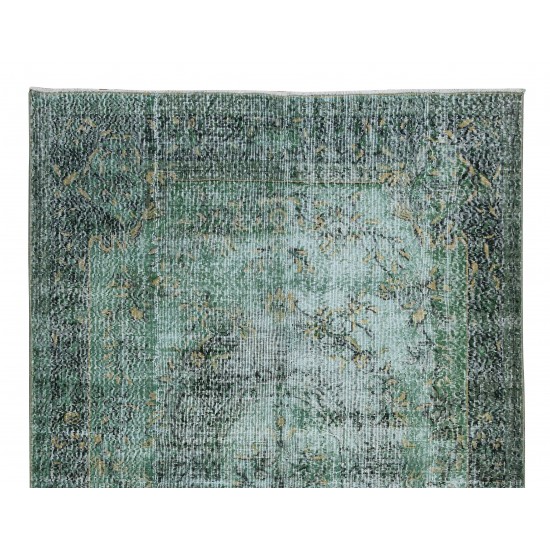 Green Floor Rug, Hand Knotted Turkish Vintage Wool Carpet for Modern Interiors Green Floor Rug, Hand Knotted Turkish Vintage Wool Carpet for Modern Interiors
