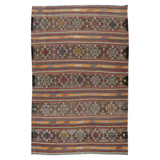 Flat-Weave Vintage Turkish Wool Kilim Rug, Hand-Woven Floor Covering