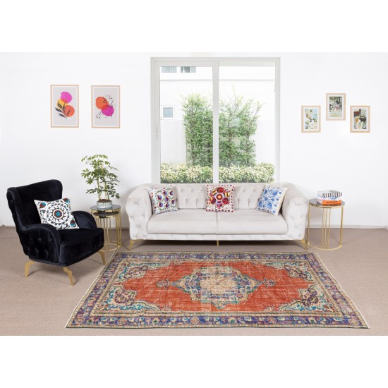 Central Anatolian Medallion Design Rug, Circa 1960, Vintage Handmade Carpet Central Anatolian Medallion Design Rug, Circa 1960, Vintage Handmade Carpet