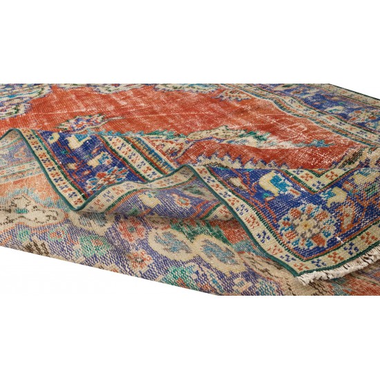 Central Anatolian Medallion Design Rug, Circa 1960, Vintage Handmade Carpet Central Anatolian Medallion Design Rug, Circa 1960, Vintage Handmade Carpet