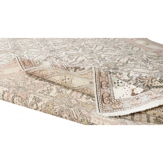 Handmade Turkish Area Rug, Vintage Floral Wool Carpet Handmade Turkish Area Rug, Vintage Floral Wool Carpet