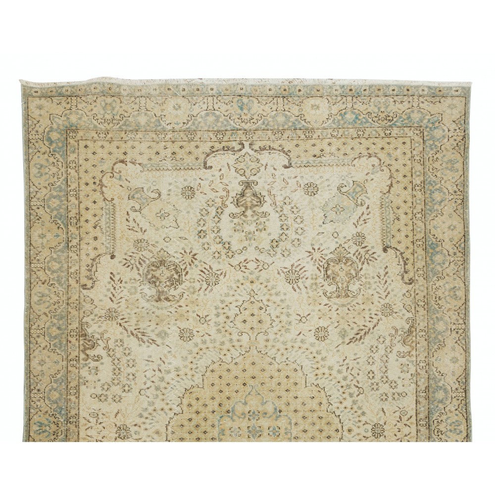Vintage Handmade Turkish Wool Area Rug with Medallion Design, Great for Home & Office Decor