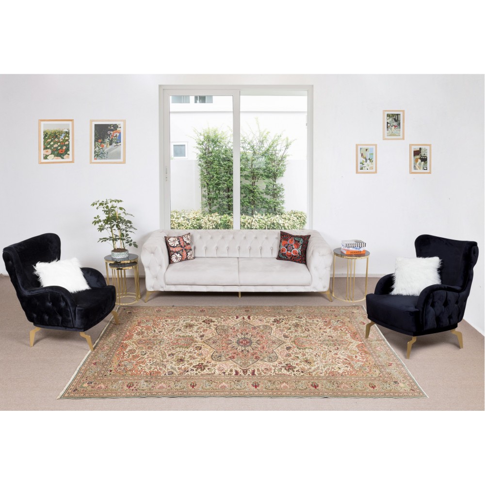 Hand Knotted Turkish Kayseri Area Rug with Medallion Design, Pile, 100% Wool