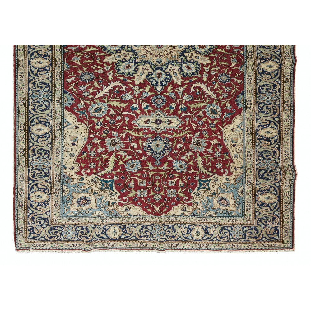 Hand-Made Turkish Area Rug with Medallion Design, Modern Carpet, 100% Wool