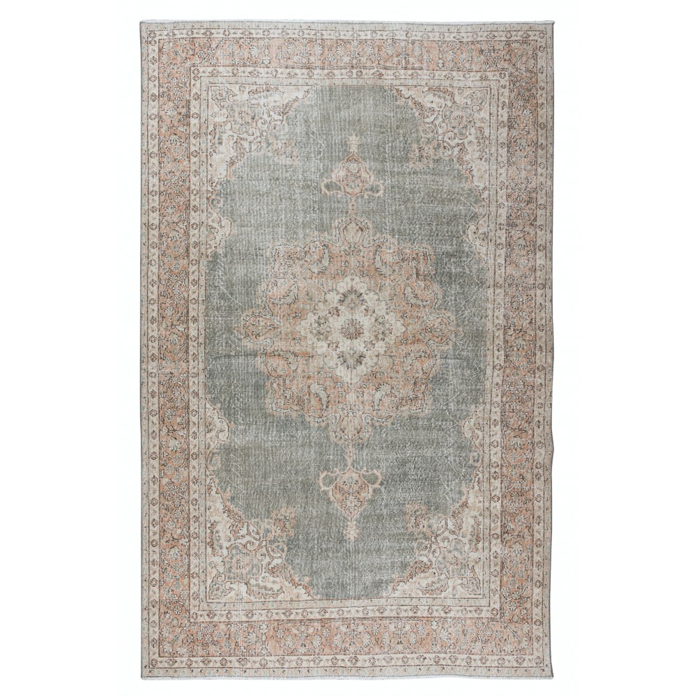 Hand-Made Turkish Area Rug with Medallion Design, Woolen Floor Covering