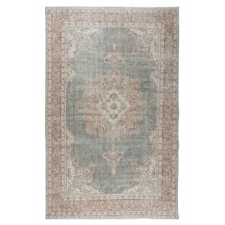 Hand-Made Turkish Area Rug with Medallion Design, Woolen Floor Covering
