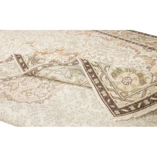 Hand Knotted Vintage Turkish Oushak Wool Area Rug, Antique Washed Carpet with Medallion Design Hand Knotted Vintage Turkish Oushak Wool Area Rug, Antique Washed Carpet with Medallion Design