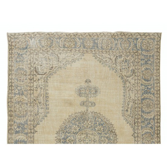 Antique Washed Handmade Vintage Turkish Oushak Wool Area Rug Antique Washed Handmade Vintage Turkish Oushak Wool Area Rug