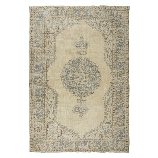 Antique Washed Handmade Vintage Turkish Oushak Wool Area Rug Antique Washed Handmade Vintage Turkish Oushak Wool Area Rug