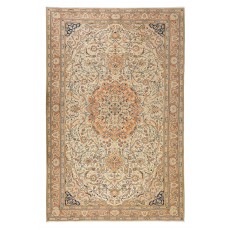 Vintage Handmade Turkish Area Rug with Medallion Design. 100% Wool