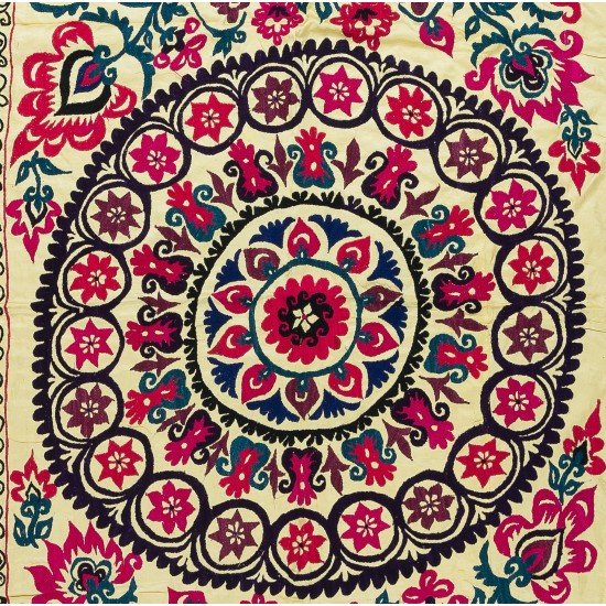 Authentic Hand Embroidered Cotton Bedspread, Vintage Suzani Tapestry, Uzbek Wall Hanging Authentic Hand Embroidered Cotton Bedspread, Vintage Suzani Tapestry, Uzbek Wall Hanging