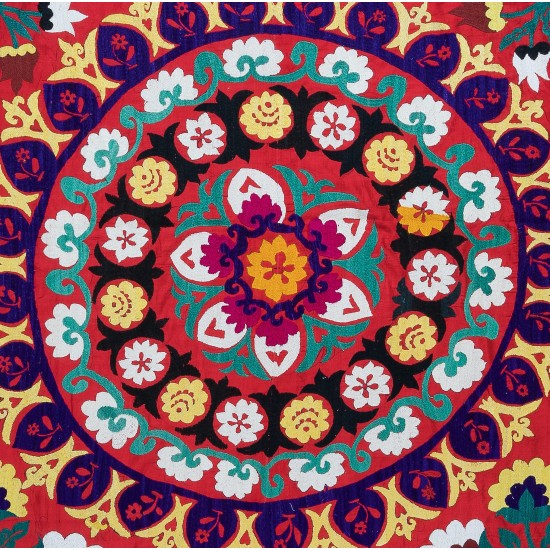 Hand Embroidered Suzani Wall Hanging, Central Asian Table Cover, Vintage 100% Cotton Bed Cover Hand Embroidered Suzani Wall Hanging, Central Asian Table Cover, Vintage 100% Cotton Bed Cover