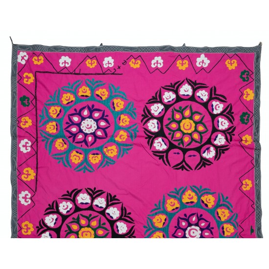 Central Asian Suzani Textile Wall Hanging, Decorative Bedspread, Vintage Embroidered Tapestry Central Asian Suzani Textile Wall Hanging, Decorative Bedspread, Vintage Embroidered Tapestry