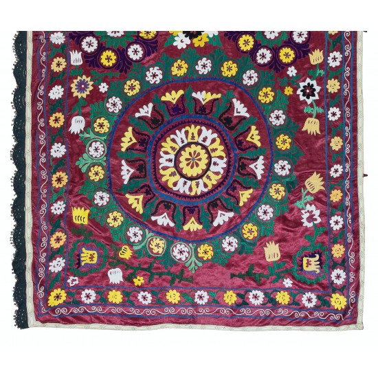 Hand Embroidered Suzani Wall Hanging, Central Asian Table Cover, Vintage 100% Cotton Bed Cover