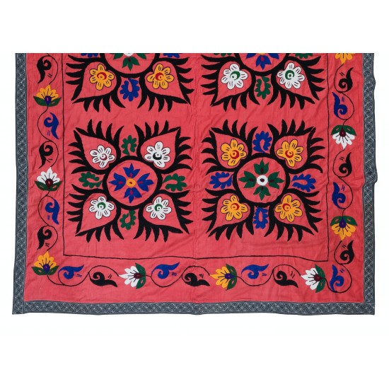 Hand Embroidered Bedspread, Vintage Suzani Tapestry, Uzbek Throw Hand Embroidered Bedspread, Vintage Suzani Tapestry, Uzbek Throw