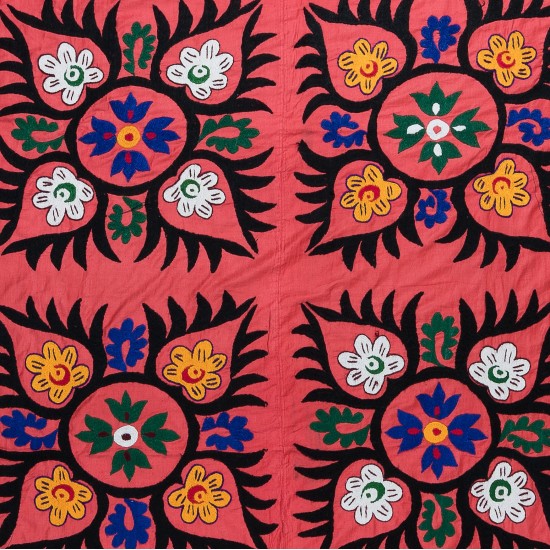 Hand Embroidered Bedspread, Vintage Suzani Tapestry, Uzbek Throw Hand Embroidered Bedspread, Vintage Suzani Tapestry, Uzbek Throw